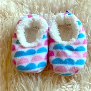 New-Baby slippers (snoozies)